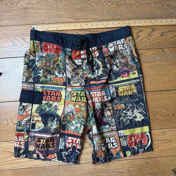 Star Wars Mens Swim Trunks SZ XL Bathing Suit Comic Bathing Suit Quick Dry Mesh - Picture 3 of 4